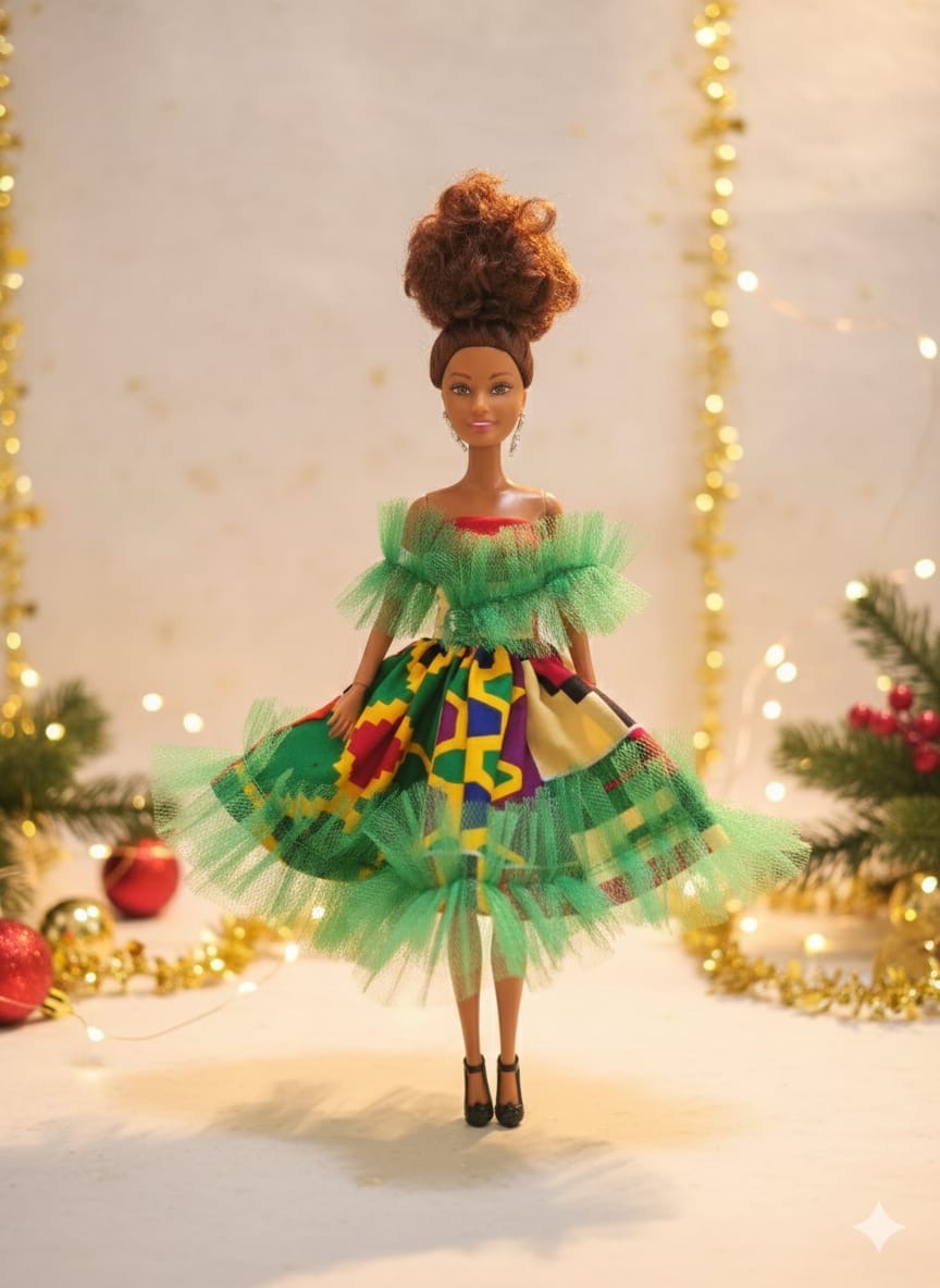 💚 Poupée Vert Prestige – Édition Spéciale Noël